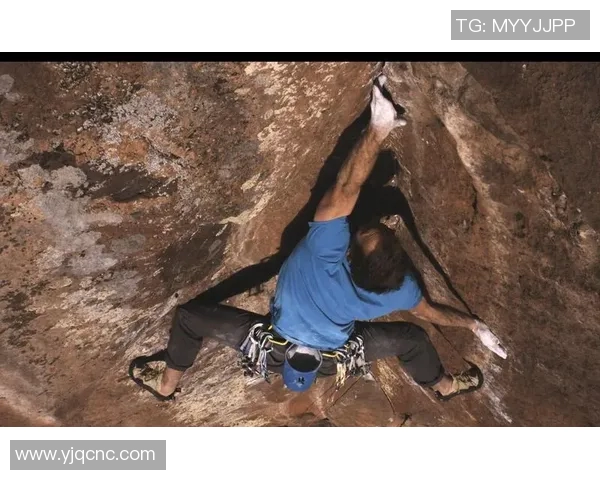 成都攀岩队反击体系解析与攀岩战术的深度探讨 成都攀岩队反击体系解析与攀岩战术的深度探讨