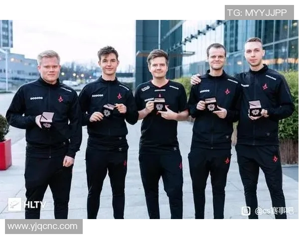 CSGO热议:V5战队灵活性引发的战术争论与未来展望