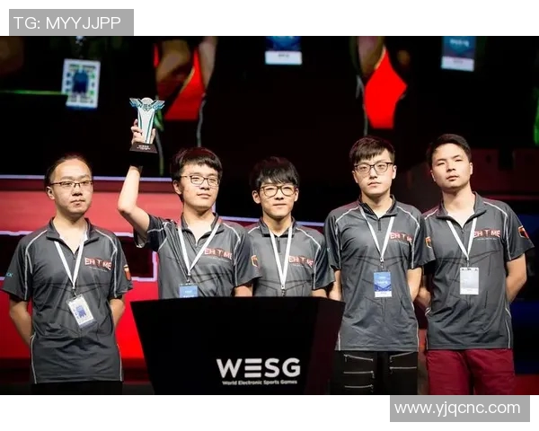 DOTA2热议:WE战队近期状态引发玩家广泛讨论与争议